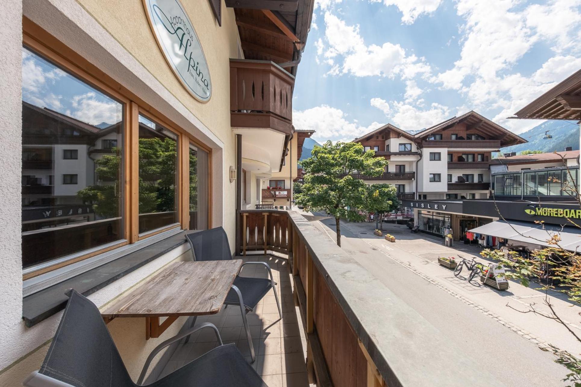 Apartments Alpina Mayrhofen Exteriör bild