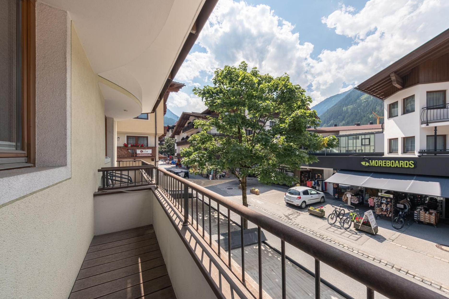 Apartments Alpina Mayrhofen Exteriör bild