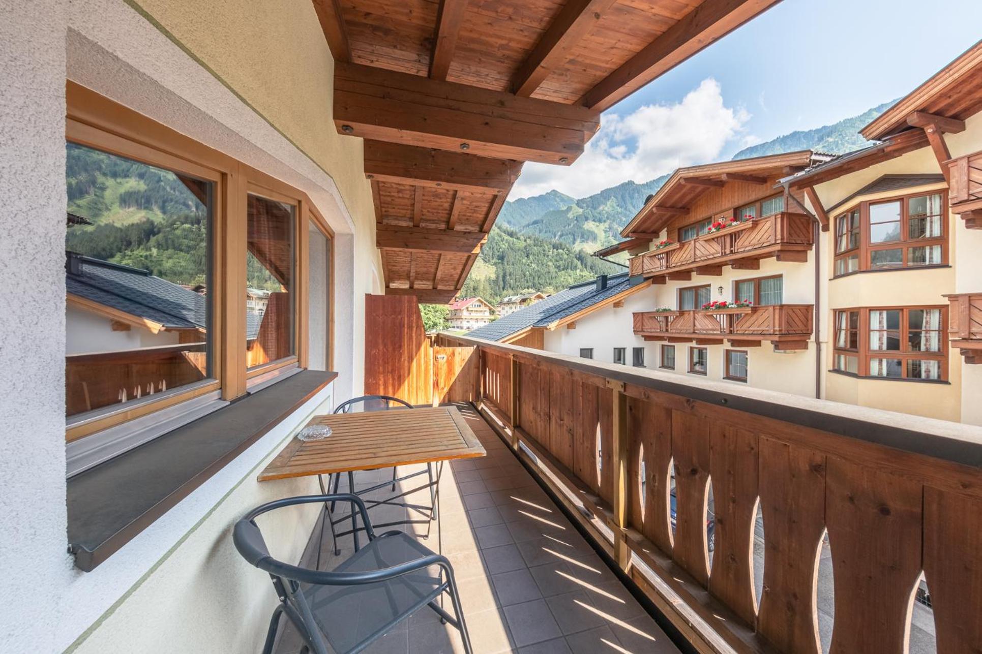 Apartments Alpina Mayrhofen Rum bild